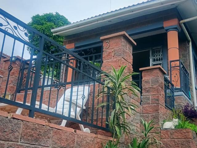 Apartment for rent in Chatsworth, Kwazulu-natal