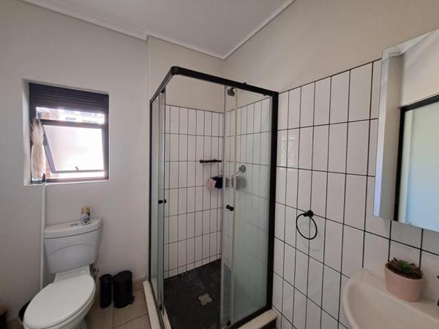 Apartment for rent in Waterkloof, Gauteng