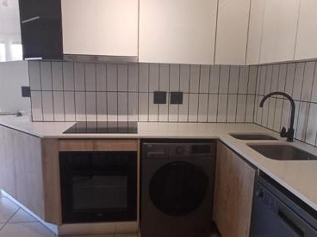 Apartment for rent in Waterkloof, Gauteng