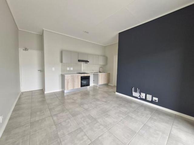 Apartment for rent in Waterkloof, Gauteng