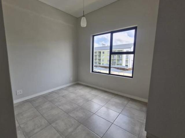 Apartment for rent in Waterkloof, Gauteng