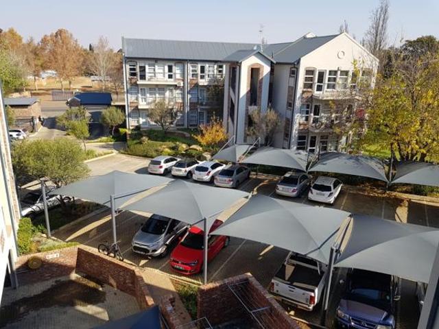 Apartment for sale in Dr Kenneth Kaunda, North West