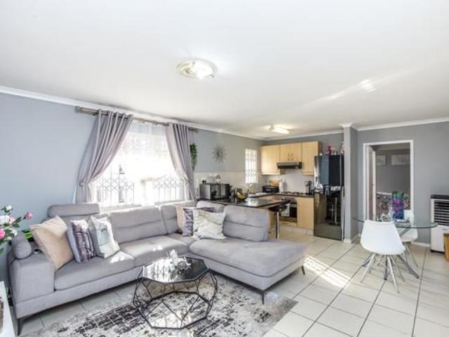 Apartment for rent in Alexandra, Gauteng