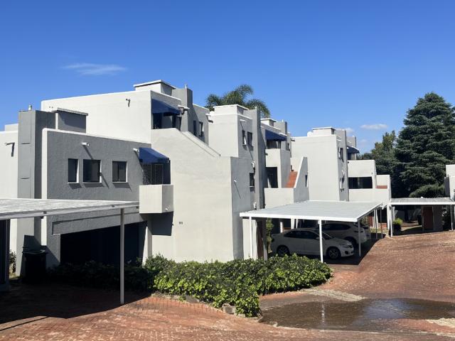 Apartment for sale in Alexandra, Gauteng