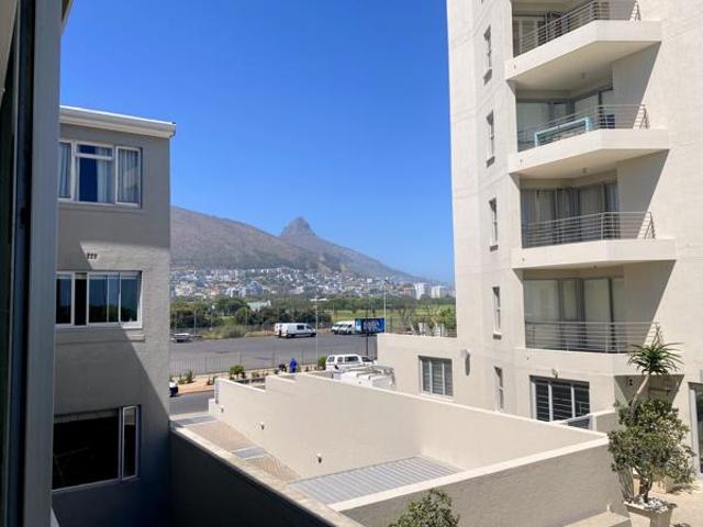 Apartment for sale in Cape Town, City of Cape Town