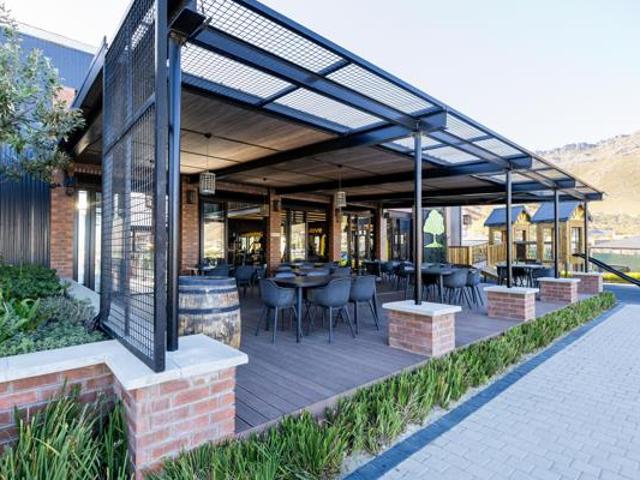 Apartment for sale in Cape Town, Western Cape
