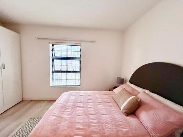Apartment for rent in Cape Town, Western Cape