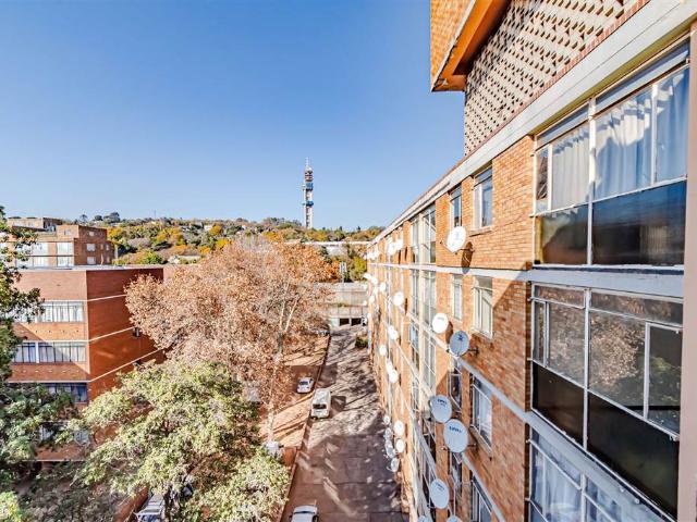 Apartment for sale in Waterkloof, Gauteng