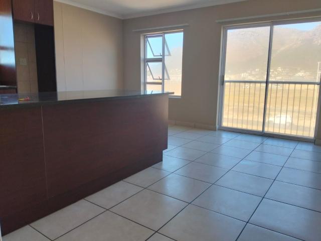 Apartment for rent in Muizenberg, City of Cape Town
