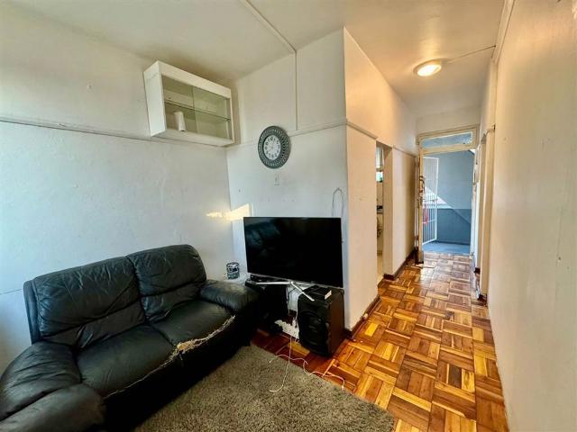 Apartment for sale in Seaview, Kwazulu-natal