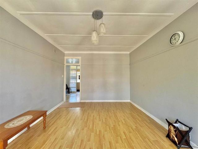 Apartment for sale in Seaview, Kwazulu-natal