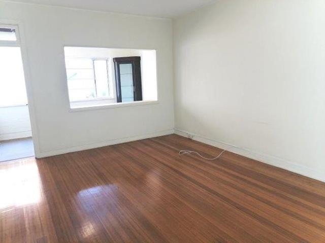 Apartment for rent in Seaview, Kwazulu-natal