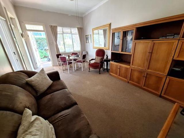 Apartment for rent in Seaview, Kwazulu-natal