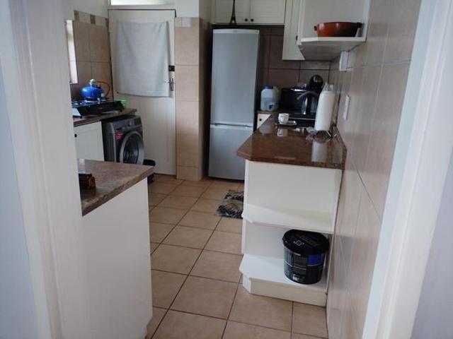 Apartment for rent in Seaview, Kwazulu-natal