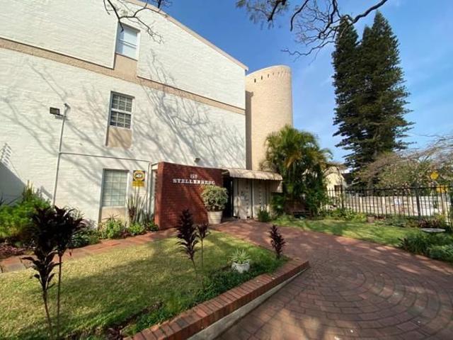 Apartment for rent in Seaview, Kwazulu-natal