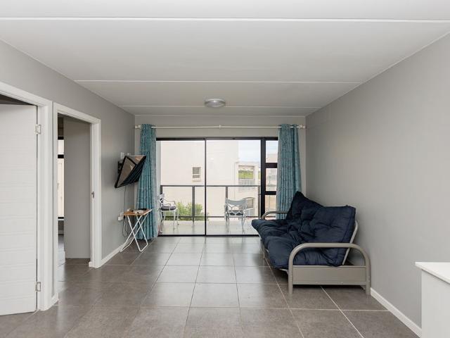 Apartment for rent in West Coast, Britannia Bay