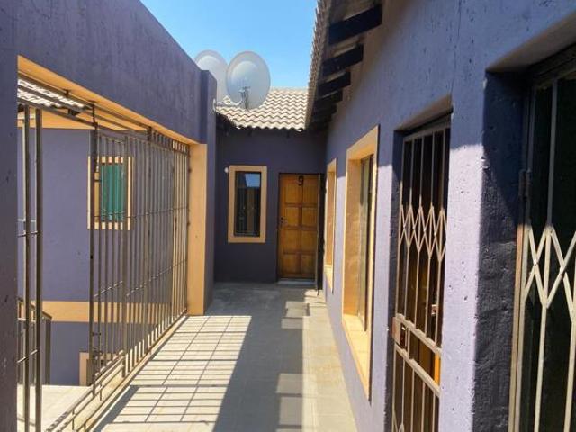 Apartment for rent in Soweto, Gauteng