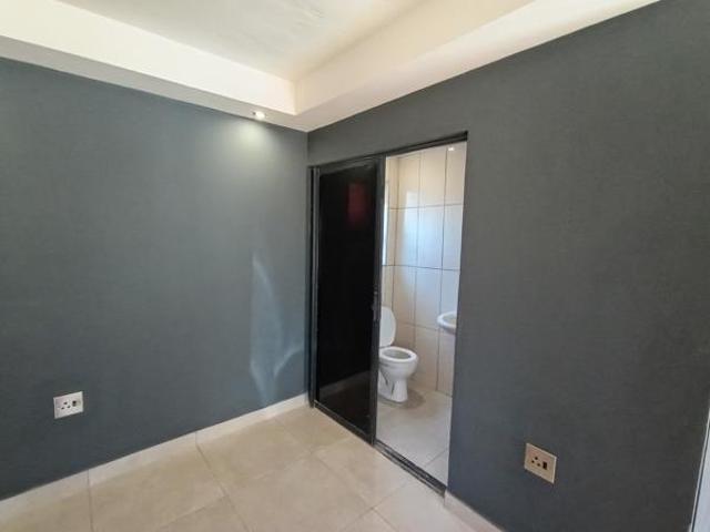 Apartment for rent in Waterkloof, Gauteng