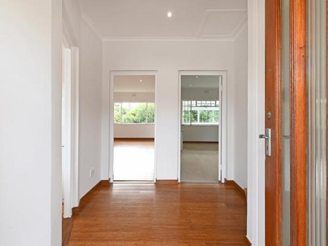 Apartment for sale in Cape Town, Western Cape