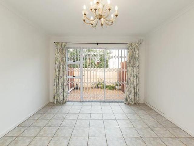 Apartment for sale in Cape Town, Western Cape