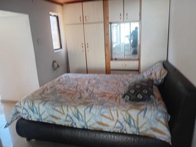Apartment for rent in Seaview, Kwazulu-natal