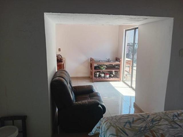 Room for rent in Seaview, Kwazulu-natal