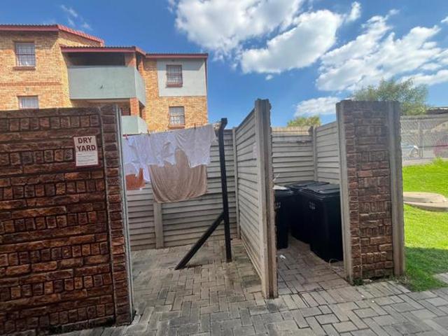 Apartment for rent in Vosloorus, Gauteng