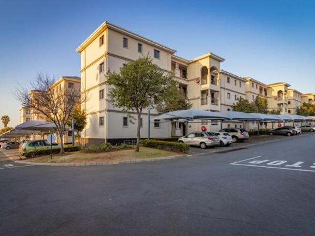Apartment for sale in Vosloorus, Gauteng