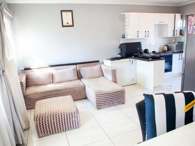 Apartment for rent in Gelvandale, Gqeberha (Port Elizabeth)