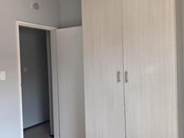 Apartment for sale in Vosloorus, Gauteng