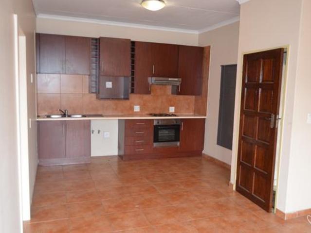 Apartment for rent in Jansenpark, City of Ekurhuleni Metropolitan Municipality