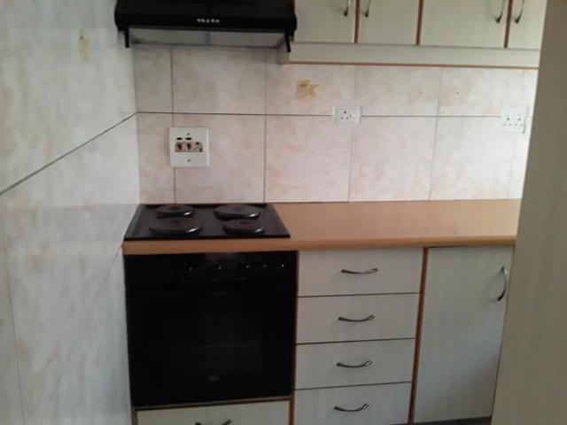 Apartment for rent in Seaview, Kwazulu-natal