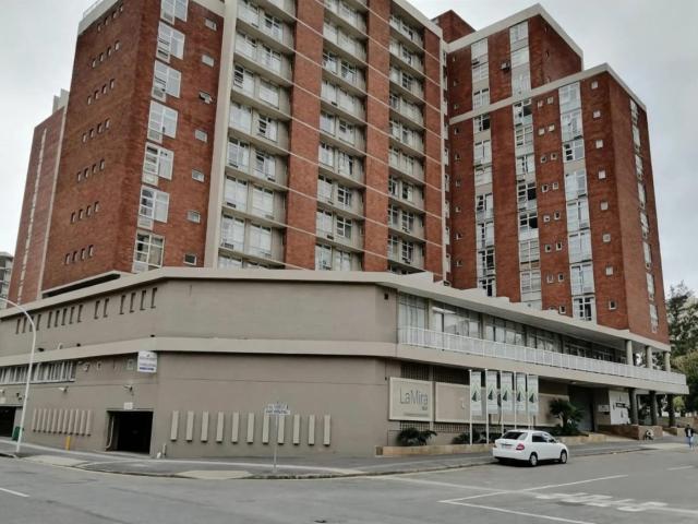 Apartment for sale in Durban, eThekwini Metropolitan Municipality