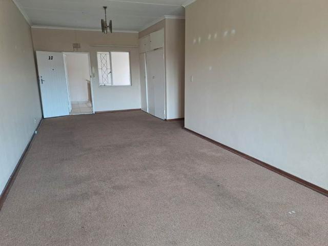 Apartment for sale in Johannesburg, North & Sandton