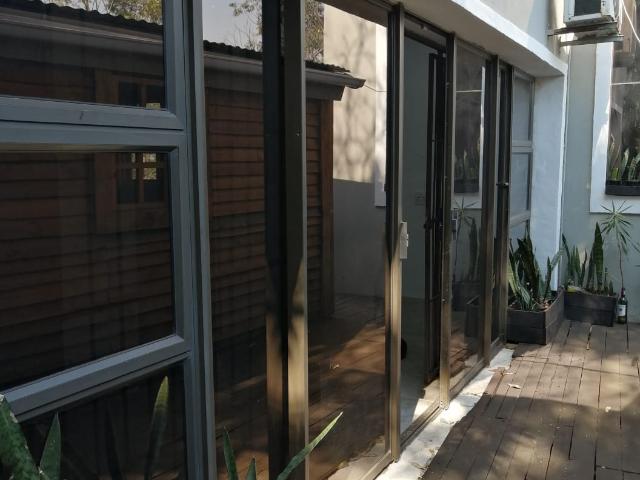 Apartment for rent in Queensburgh