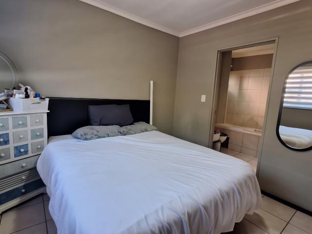 Apartment for sale in Randburg, City of Johannesburg Metropolitan Municipality