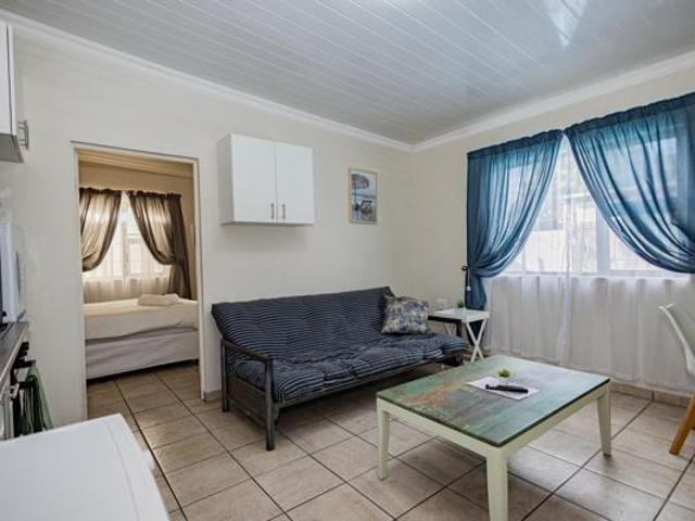 Apartment for rent in Cape Town, City of Cape Town