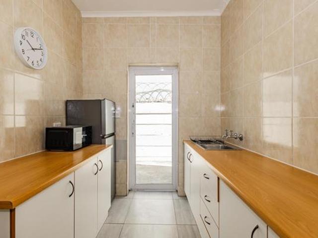 Apartment for rent in Cape Town, City of Cape Town