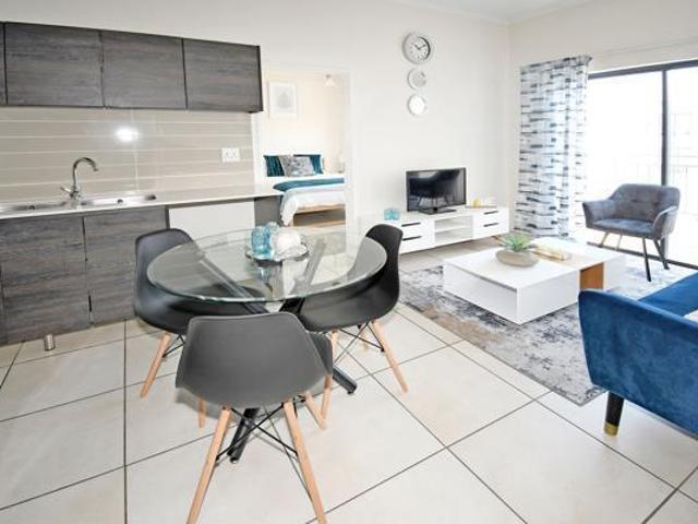 Apartment for rent in Oakdene, Vosloorus