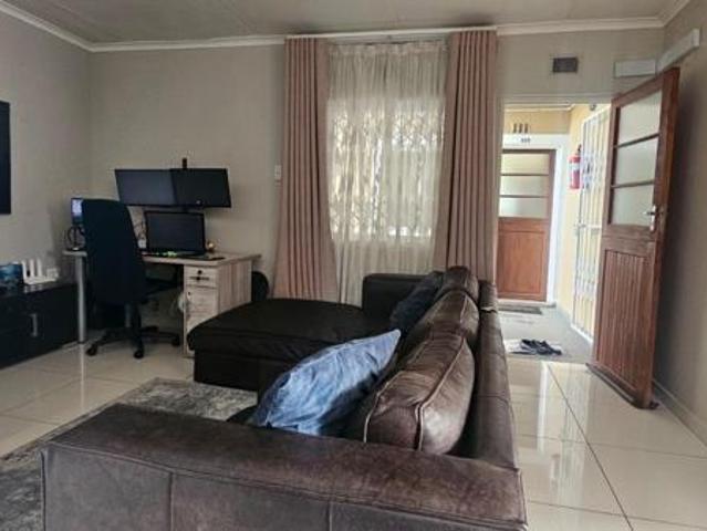 Apartment for sale in Mount Moreland, Kwazulu-natal
