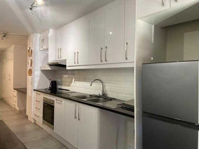 Apartment for rent in Cape Town, City of Cape Town