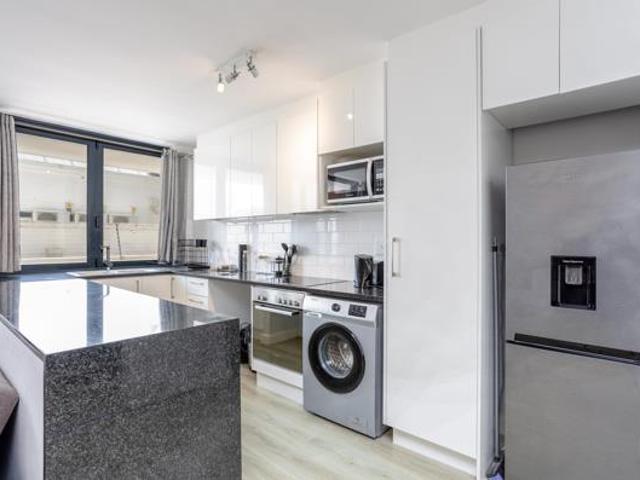 Apartment for sale in Cape Town, Western Cape