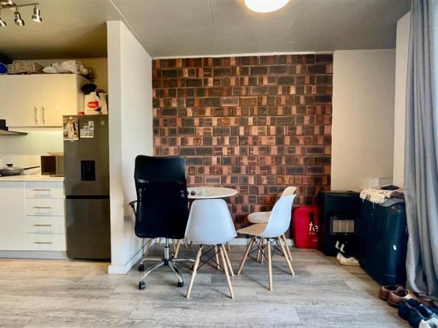 Flat for sale in Cape Town