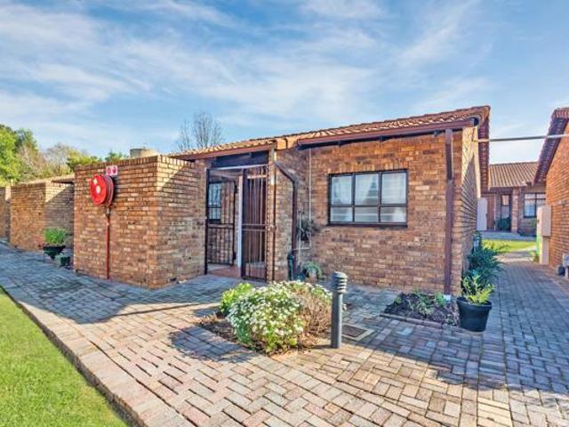 Apartment for sale in Westonaria, Gauteng