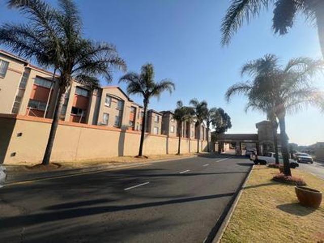 Apartment for sale in Johannesburg, Gauteng