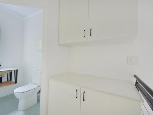 Apartment for sale in Cape Town, Western Cape