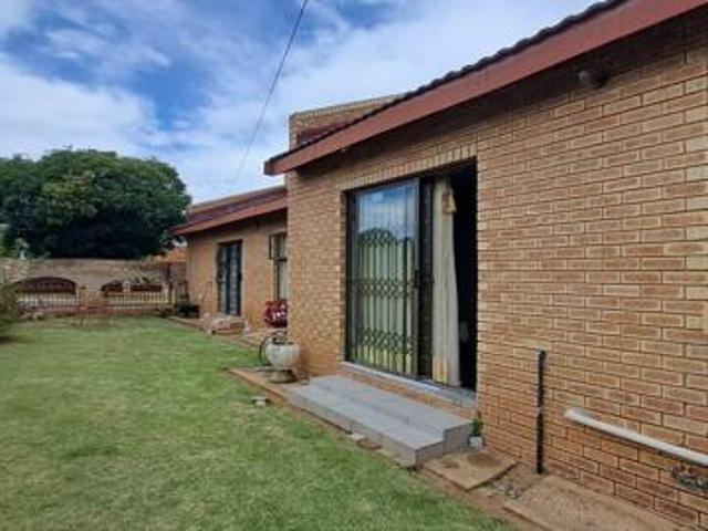 Apartment for rent in Rosendal, Free State