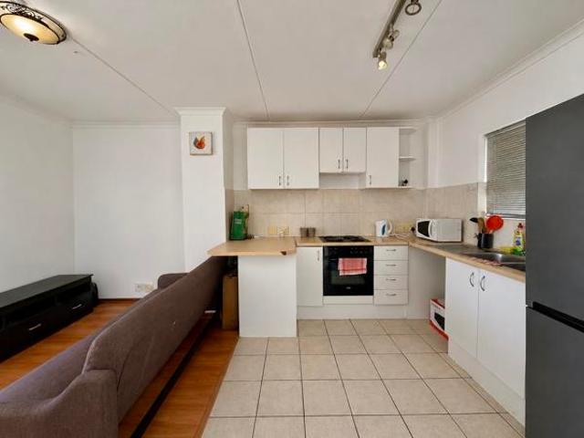 Apartment for sale in Cape Town, Western Cape