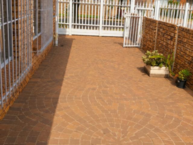 Apartment for rent in Ekurhuleni, Gauteng