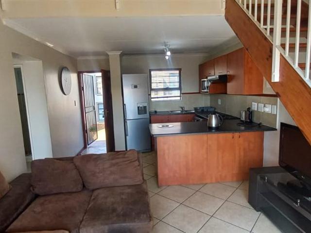 Apartment for sale in Vosloorus, Gauteng